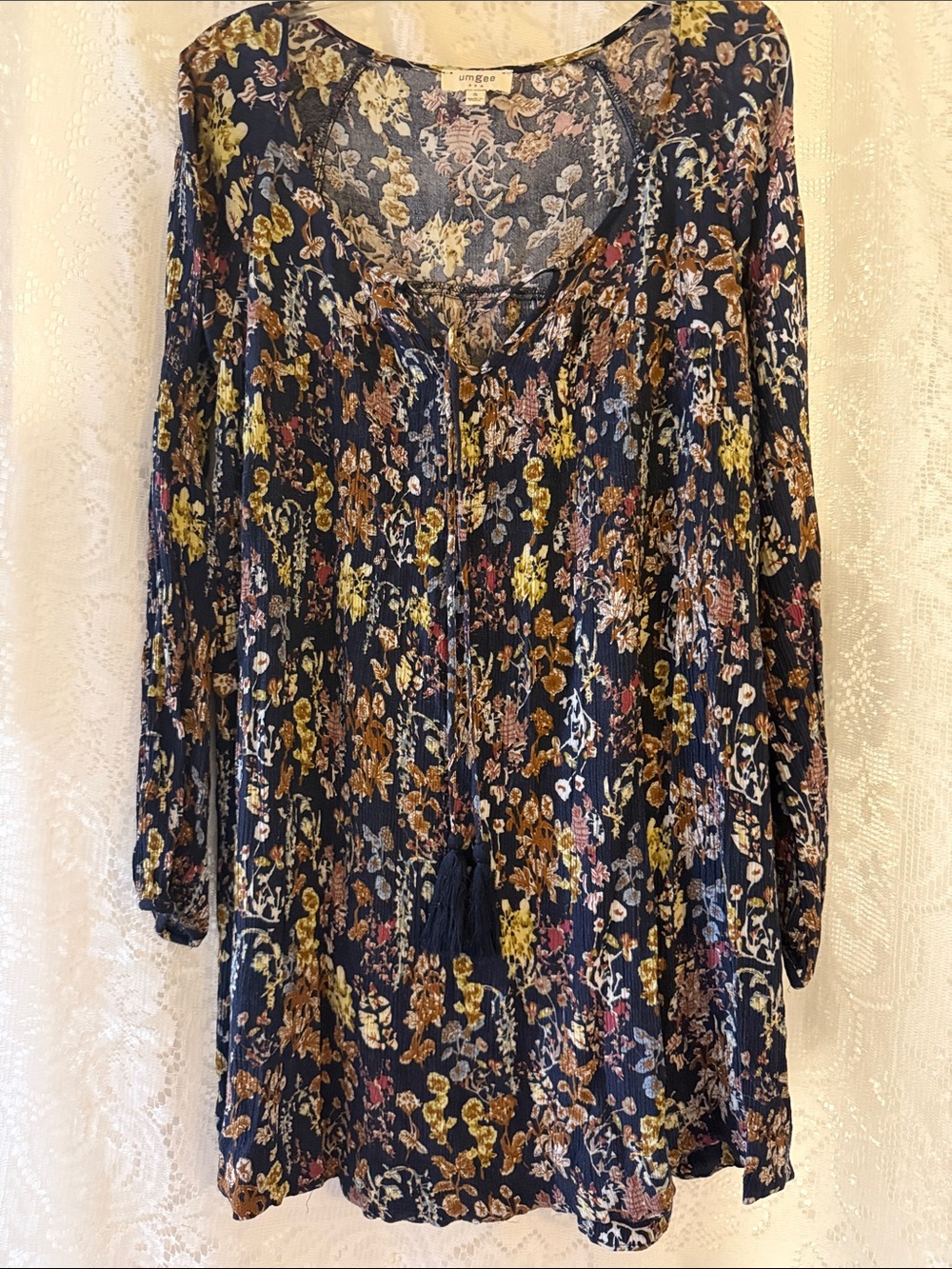 Umgee Navy Floral Tie-Neck Tunic